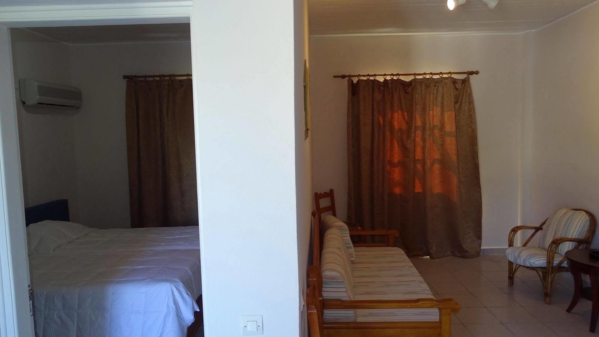 Boulafendis Beach Hotel Alinda  Dış mekan fotoğraf